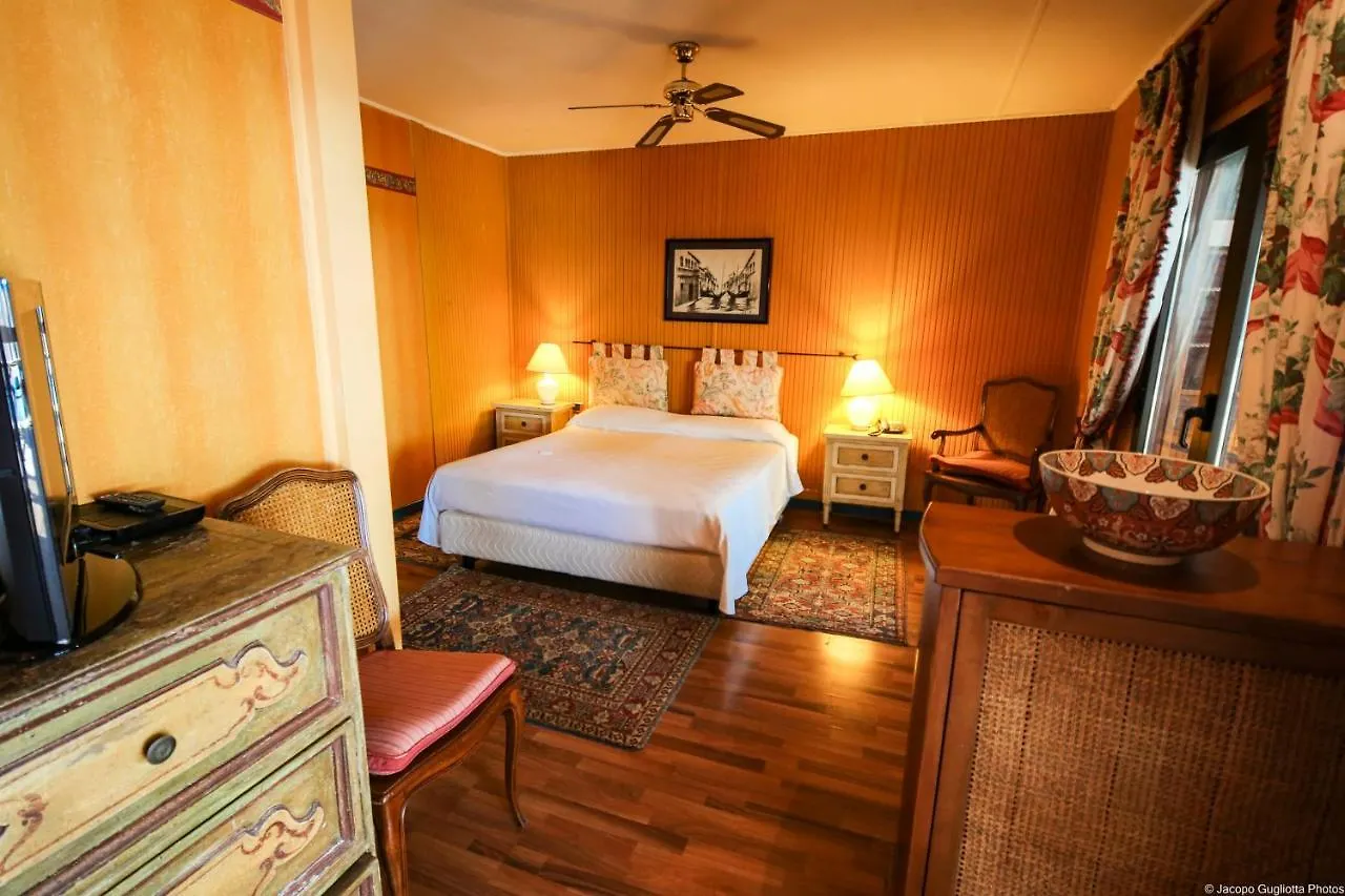 Locanda Baia Beniamin Grimaldi  Italie